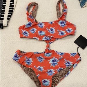 Acacia vintage aloha Columbia full piece